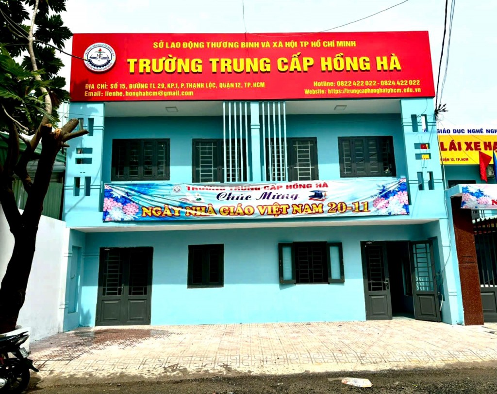 Trường Trung cấp Hồng Hà - Thi bằng lái xe B1 TPHCM