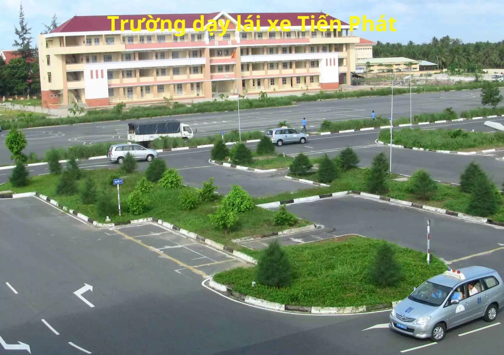 Trường dạy lái xe Tiến Phát - Trung tâm dạy lái xe máy TPHCM