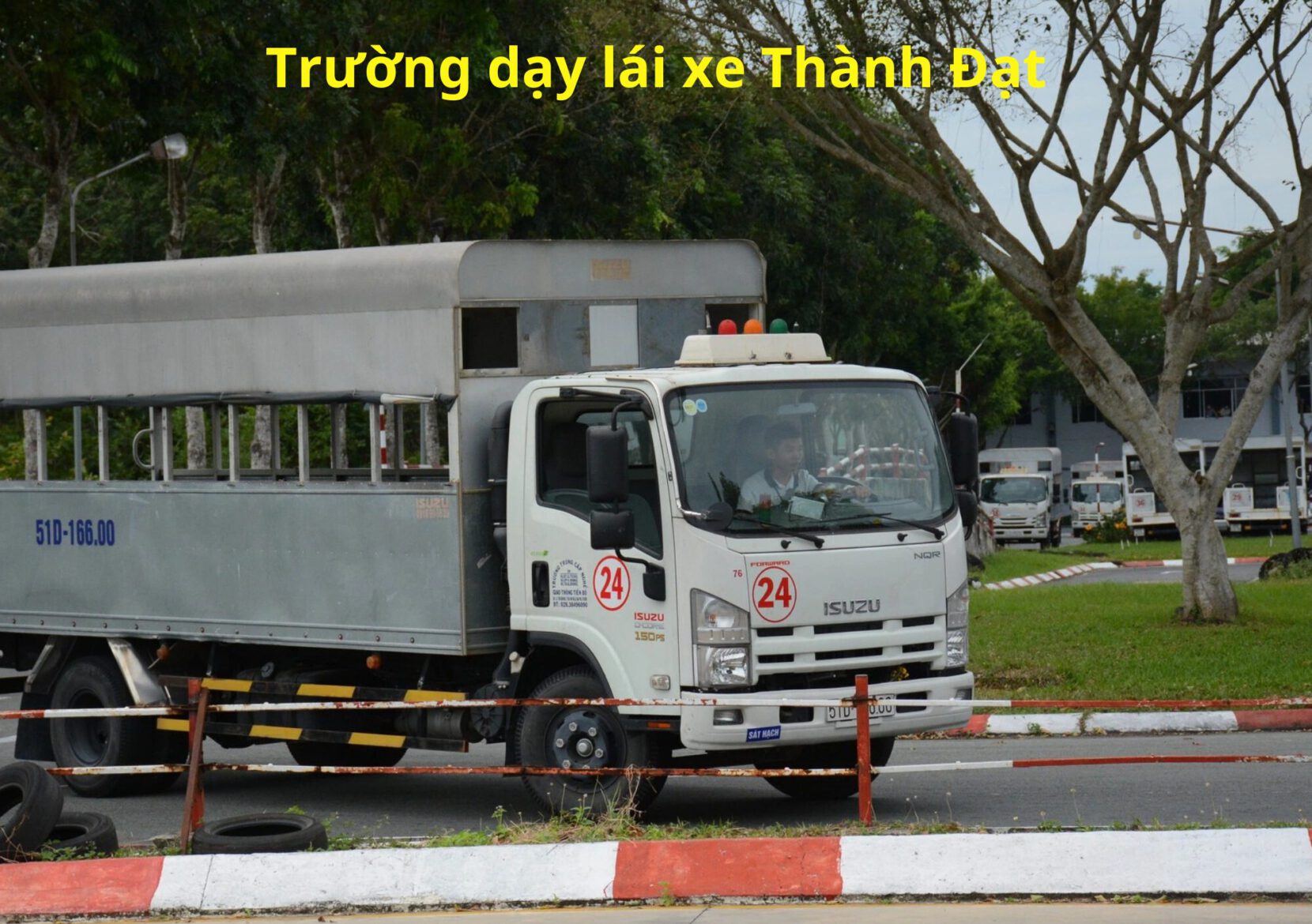 Trường dạy lái xe Thành Đạt - Học bằng lái b1 trả góp