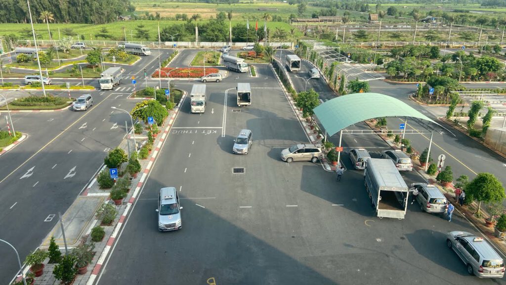 Sa Hình Hạng C1-Giá Học Bằng Lái C1