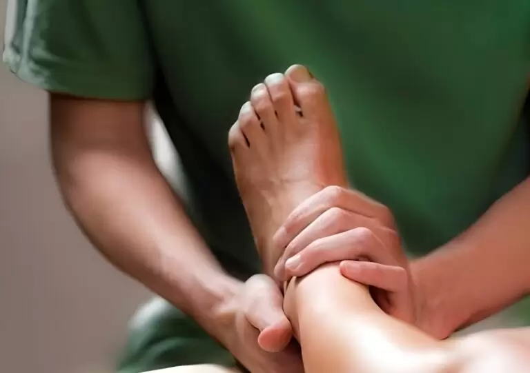 SkinSmart Campus Spa - chà gót chân Quảng Ngãi thư giãn