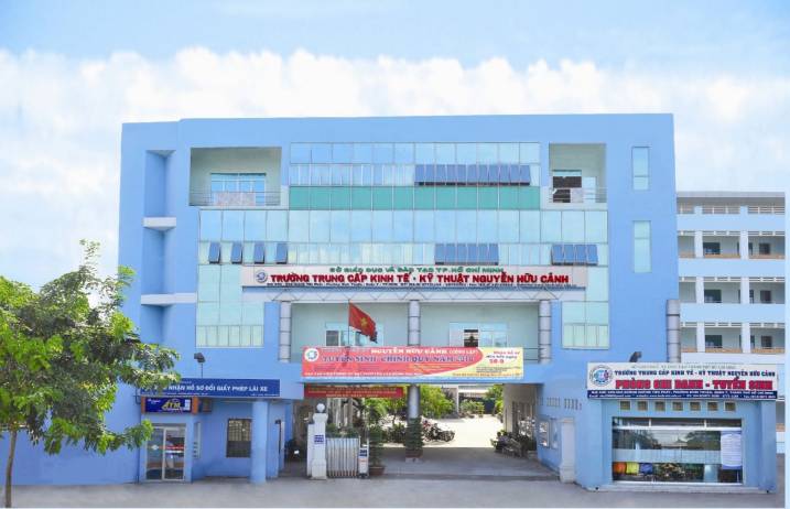 Trung Cấp Kinh Tế Kỹ Thuật Nguyễn Hữu Cảnh-Đăng Ký Giấy Phép Lái Xe A