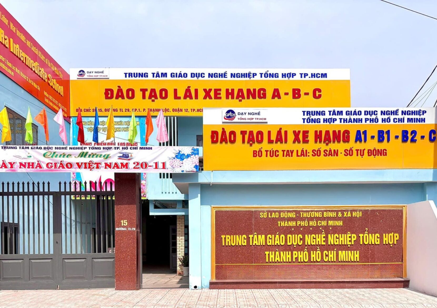 Trung Tâm Giáo Dục Nghề Nghiệp Tổng Hợp TPHCM-học Bằng Lái A TPHCM