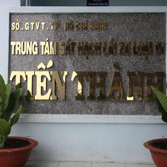 Trường dạy lái xe Tiến Thành- Học Bằng B Số Tự Động