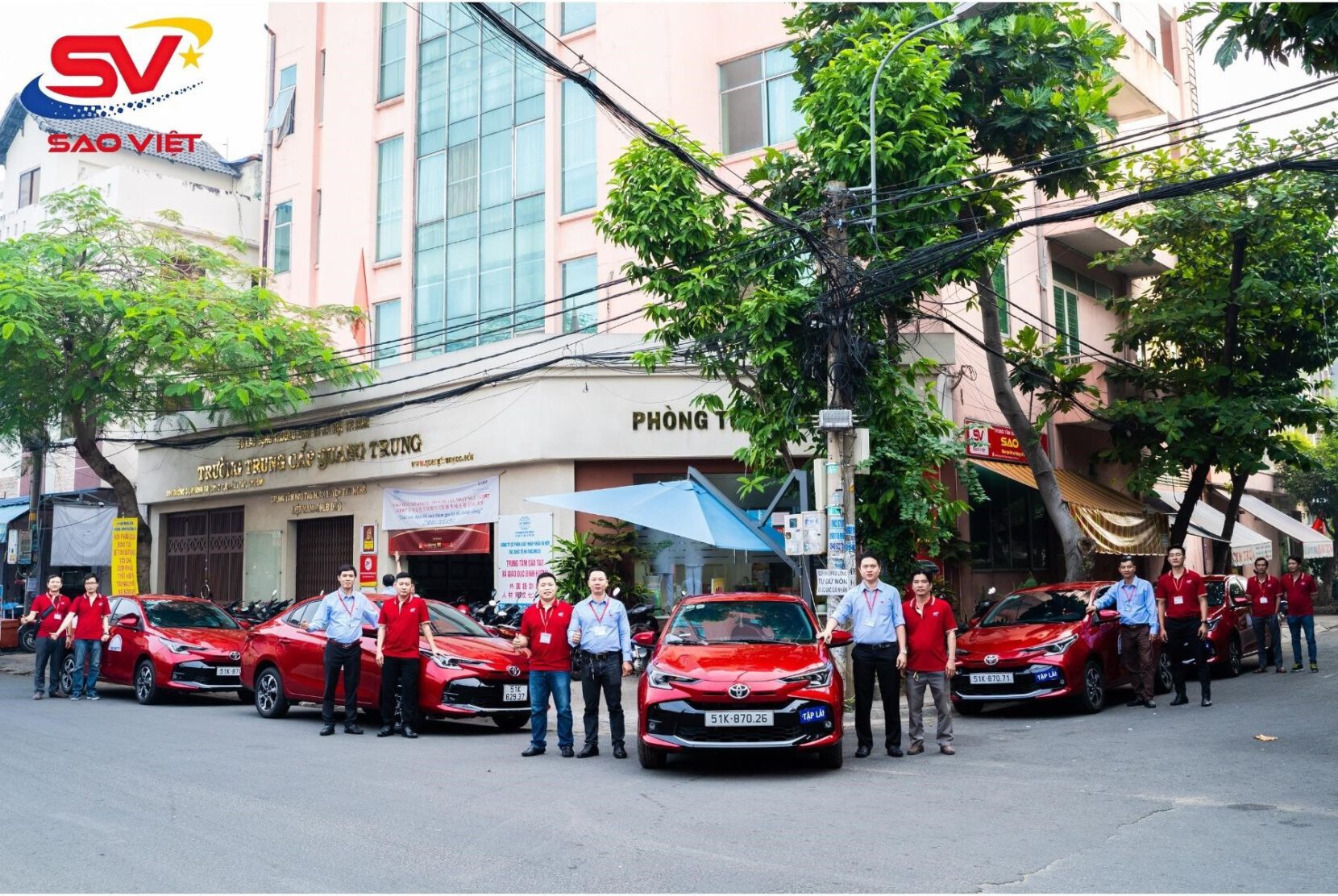 Trường Dạy Lái Xe Sao Việt - Đăng ký học lái xe ô tô