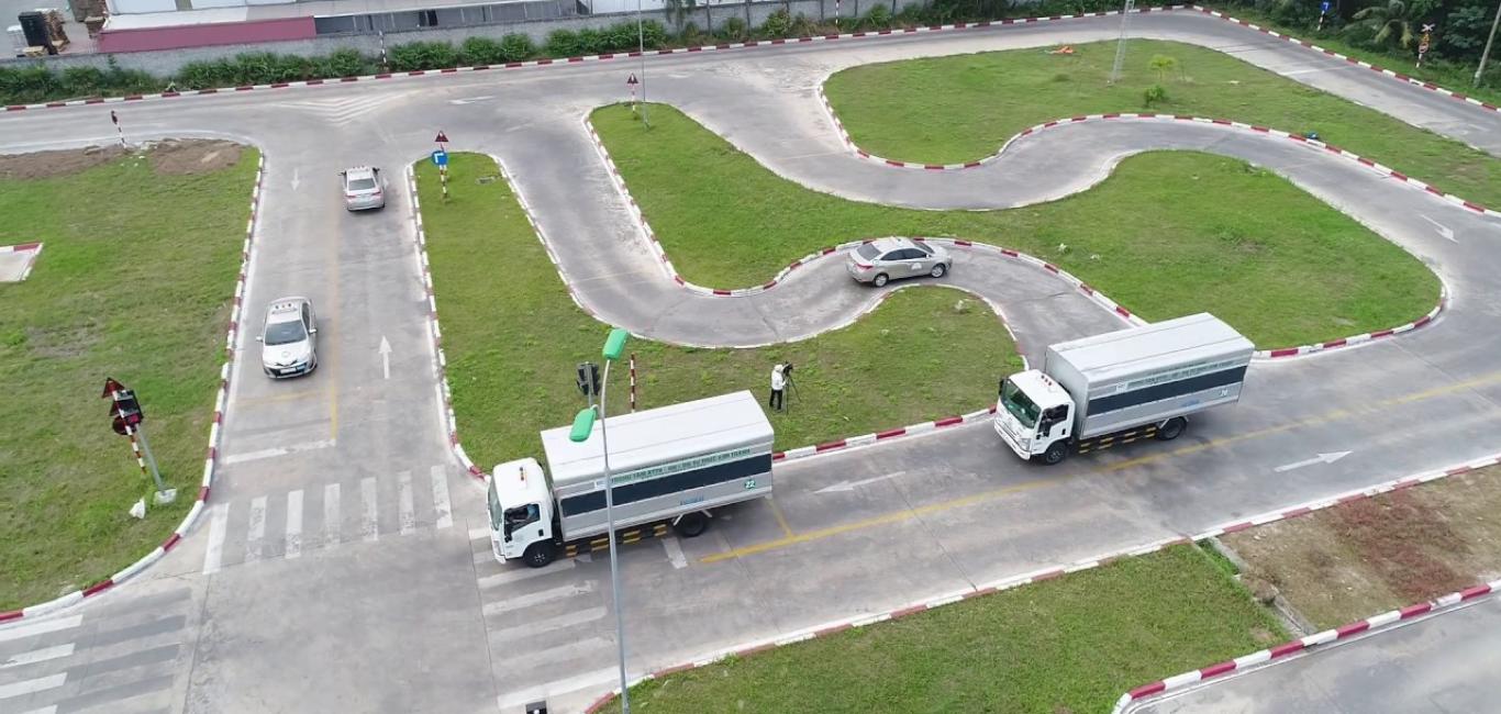 Trường Dạy Lái Xe Tân Sơn - Học bằng lái xe ô tô trả góp