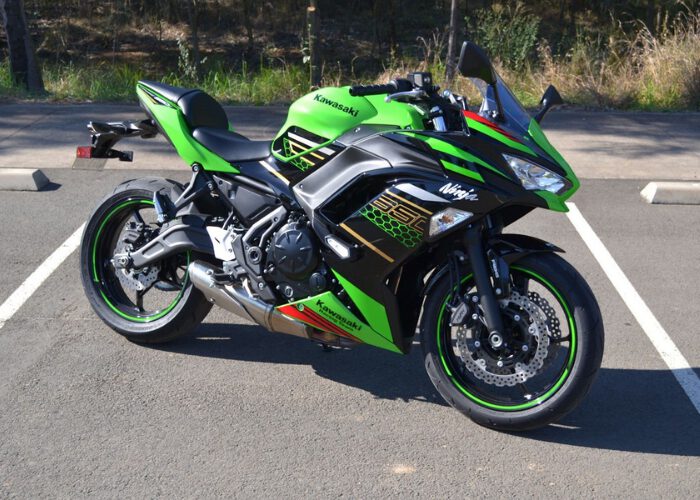 Lái Xe Mô Tô Phân Khối Lớn-Cách Đăng Ký Thi Bằng Lái Xe A2