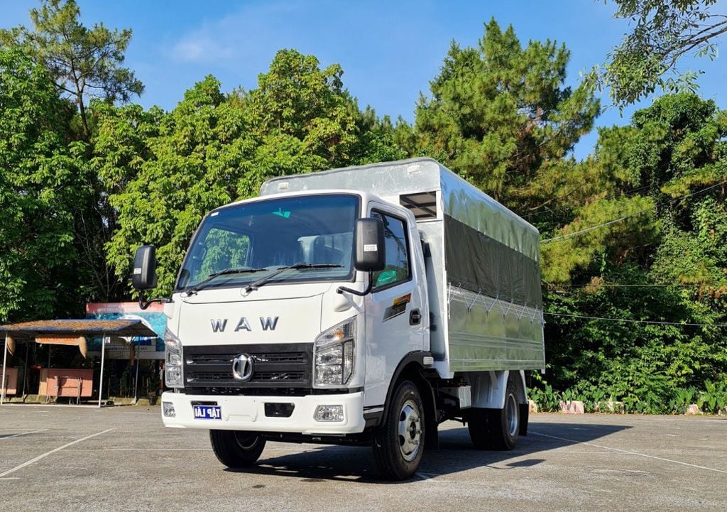 Lái Xe Tải Với Bằng Lái Hạng C-Nên Học B2 Hay C